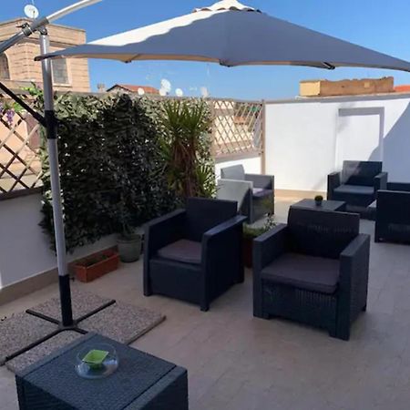 Rome Apartment With Terrace Autonomous المظهر الخارجي الصورة